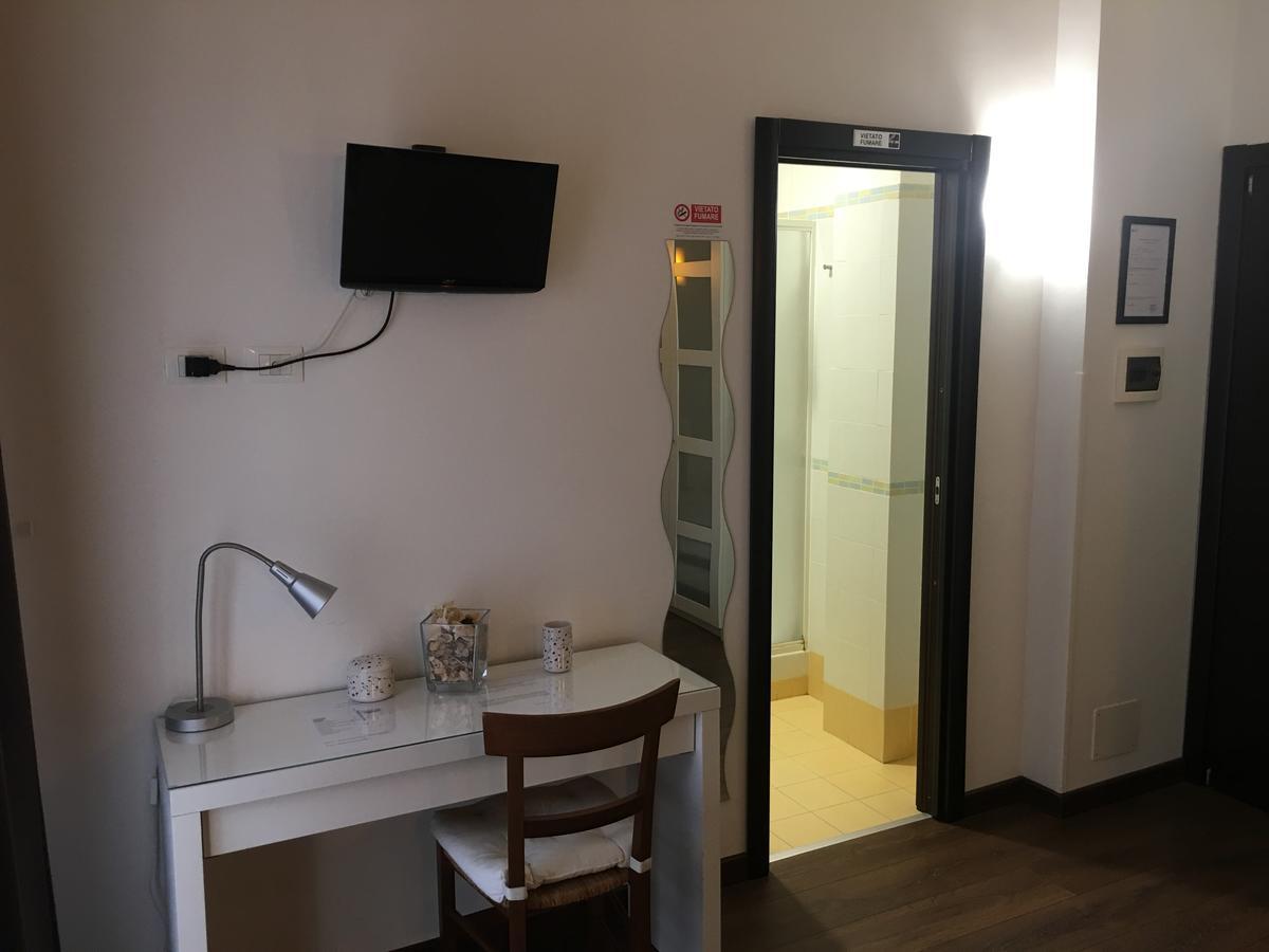 Almi Rooms ローマ エクステリア 写真